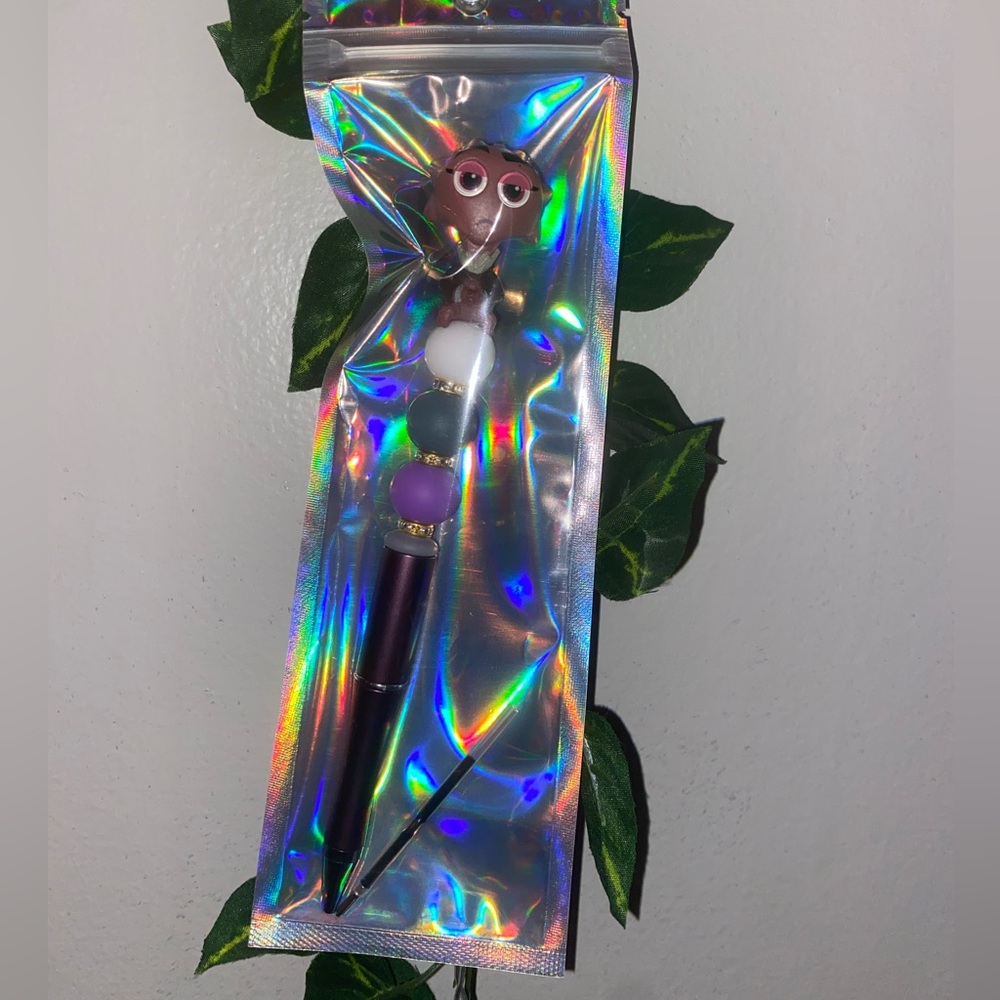 Doorable Pen